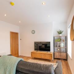 Swillington Retreat: Modern 2BD Flat in Leeds