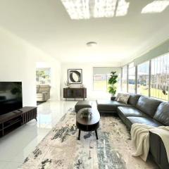 Spacious 4BR Family Home Prime Sunnybank Location
