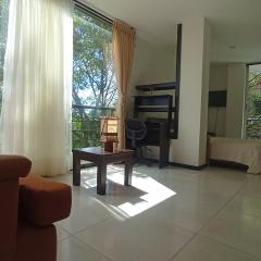 Miravalle Comfortable, modern and central