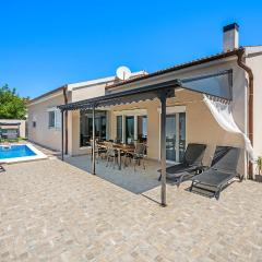 Gorgeous Home In Vodice With Kitchen