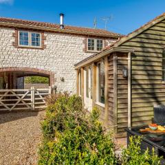 3 Bed in Thornham KT104