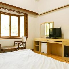 Goodstay Jirisan Little Prince Pension