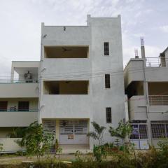 Sivan Paadham Nilayam Guest House