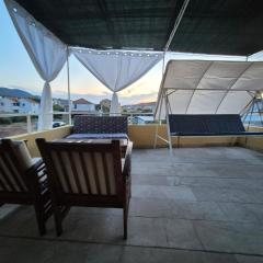 Apartman Pia, JELSA