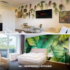 Jungle Apt in City Centre w AC
