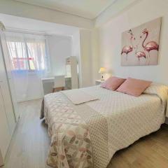 Cerca de Playa arenas con balcon