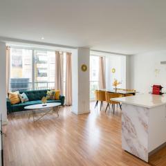 Chic spacious central apartment