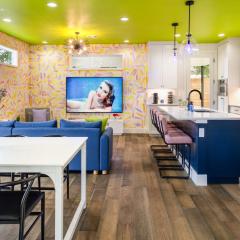 Stylish Eastside Getaway Yard Pool Firepit & Golf Nearby