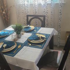 2 Bedroom house in East-York