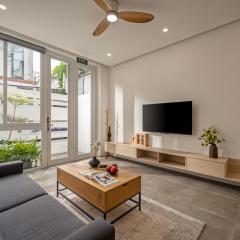 Beachside House - Near My Khe Beach & City Center by The Key