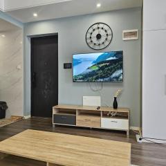 Luxe Apartment City View