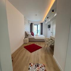 AmyMamaia marina blue