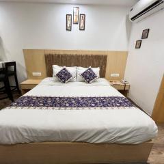 A N Studio Room, The Grand Anukampa