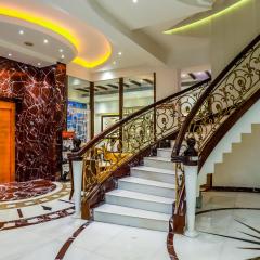 Hotel Grand Godwin -Near Connaught Place- Free Airport Pick-Up