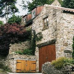 Holly Cottage
