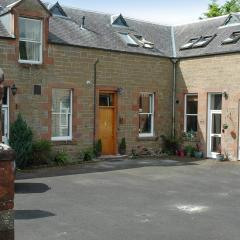 Stable Lodge
