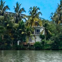 Mingomango Weligama Riverside Oasis