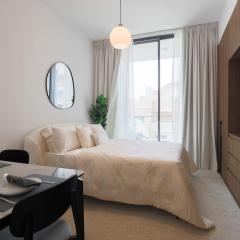 Gracious Studio in Hamilton House, JVC