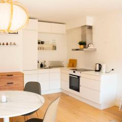 Stylish Central 4 person CPH Apartment I 5 Min to Metro