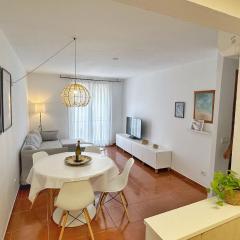 Nomad Haux in the heart of Tossa 1