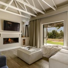 Jonker Estate - Serene stay on Helshoogte Pass