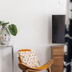 Laguna 136 Resort-Style, Steps to Beach