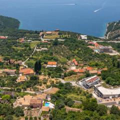 Villa Dia by Villas Guide