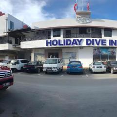 OYO 90576 Holiday Dive Inn