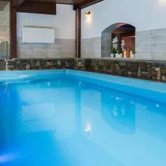 Willa Baciarka-basen, sauny i jacuzzi