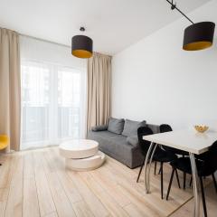 Varsovia Comfort 939 by BookingHost