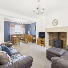 Host & Stay - Pier View