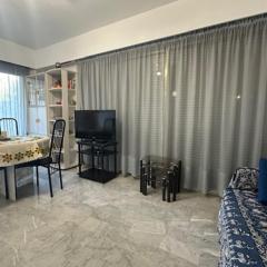 Charming corner 2 rooms of 51 m2 in Antibes