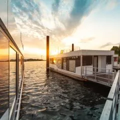 Hausboote am Lankenauer Höft