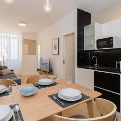 Liiiving in Porto - Invictus Bolhao Market