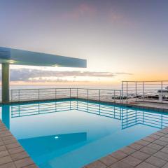 Sunset Azure Penthouse - Panoramic Views PVT Pool