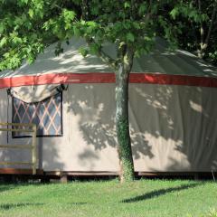 Parco Del Lago Glamping And Lodges