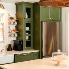 Magnolia Manor - Remodeled Home Near Downtown