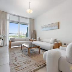 Amazing Sea View Stunning 1 BR Palm Jumeirah