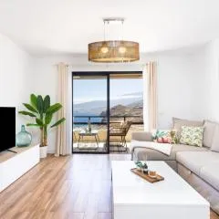 Home2Book Dreamy View Of The Bay Private Terrace