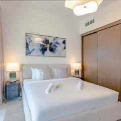 Sea Breeze apartment in Grand Bleu - private Beach