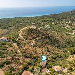 The Summit House - Eden Rock