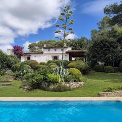 Green setting Large garden AC - Private swimming pool - Terrasse- BENAKEY