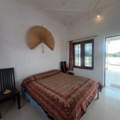 Zen in the hills, serviced Apartment