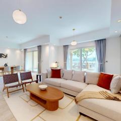 Spacious 3BR Townhouse - Resort-Style Living!