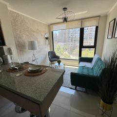 HOM I En Santa Isabel Depto 1D1B 3PAX STGO