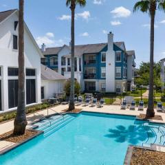 Landing Apartments Westside Houston