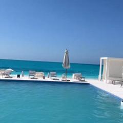 Modern Furnished Apartment Mazarine North Coast