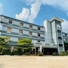 Thatphanom View Hotel Nakhon