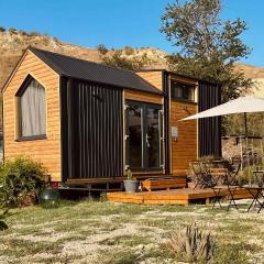 La Casa Errante 1 by Tiny Away