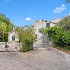 Amazing Home In Rogoznica With Wifi